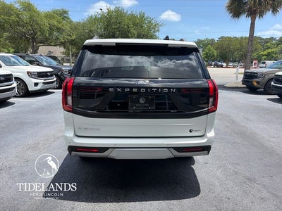 2026 Ford Expedition Platinum®