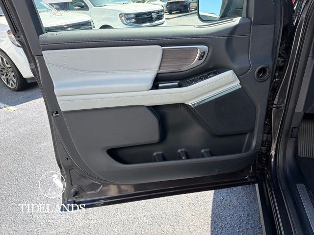 2026 Ford Expedition Platinum®