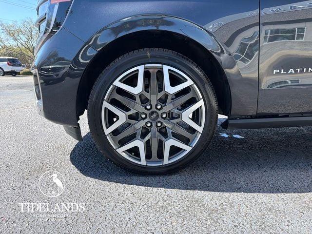 2026 Ford Expedition Platinum®