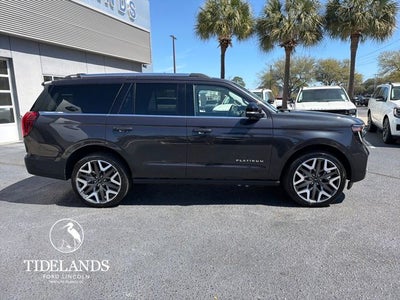 2026 Ford Expedition Platinum®
