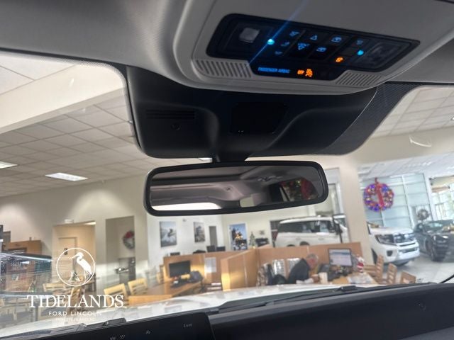 2025 Ford Expedition Platinum®