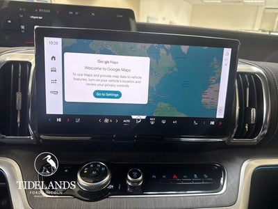 2025 Ford Expedition Platinum®