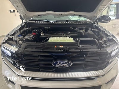 2025 Ford Expedition Platinum®