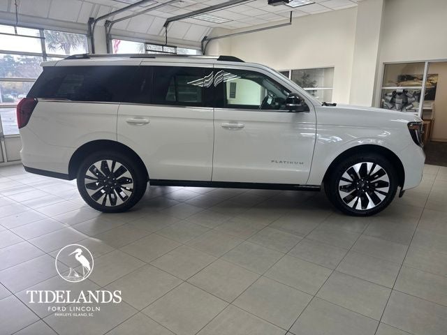 2025 Ford Expedition Platinum®