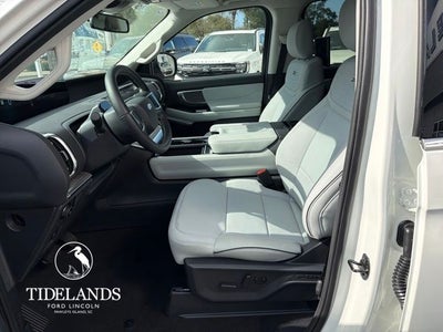 2026 Ford Expedition Platinum®