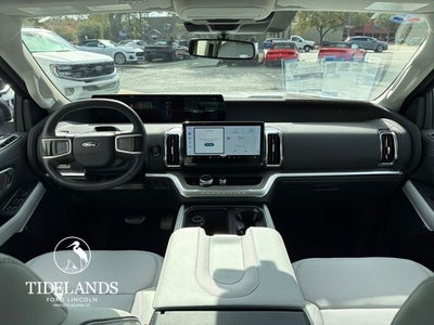 2026 Ford Expedition Platinum®