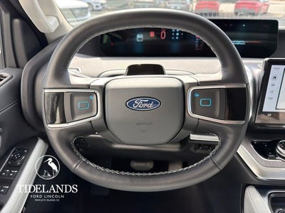 2026 Ford Expedition Platinum®