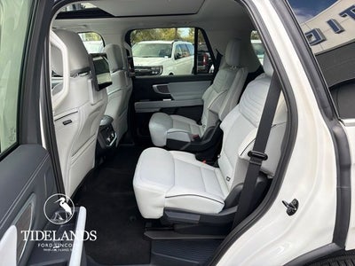 2026 Ford Expedition Platinum®