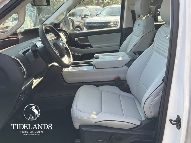 2026 Ford Expedition Platinum®