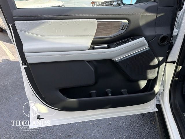 2026 Ford Expedition Platinum®