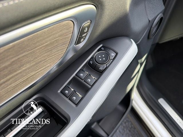 2026 Ford Expedition Platinum®