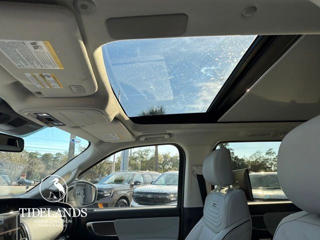 2026 Ford Expedition Platinum®