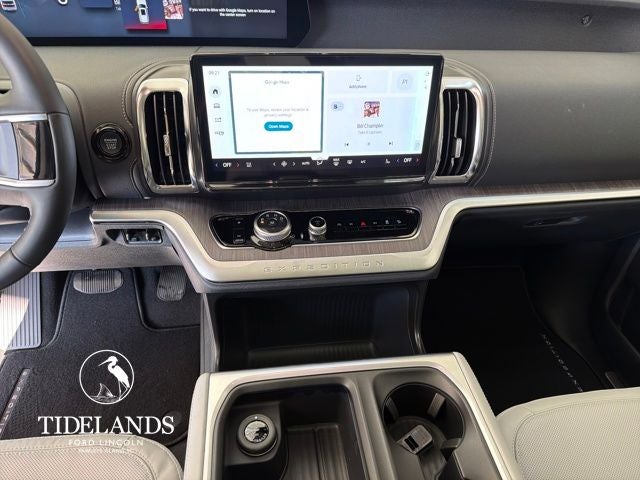 2026 Ford Expedition Platinum®