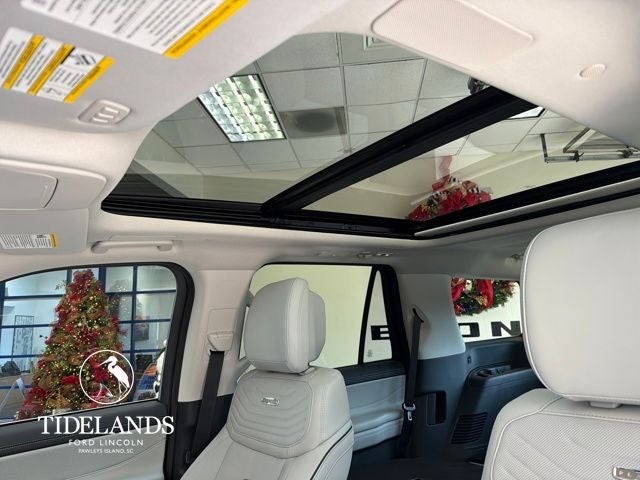 2026 Ford Expedition Platinum®