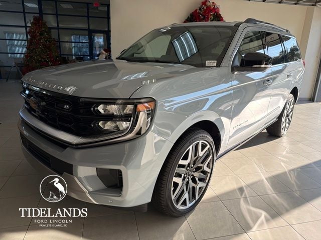 2026 Ford Expedition Platinum®