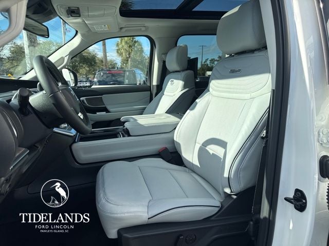 2026 Ford Expedition Platinum®