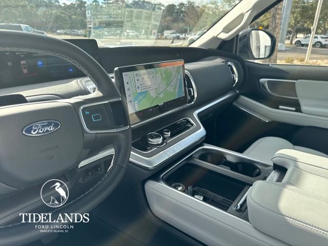 2026 Ford Expedition Platinum®