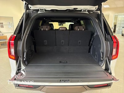 2027 Ford Expedition King Ranch®
