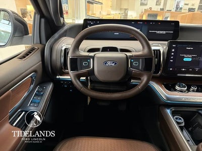2027 Ford Expedition King Ranch®
