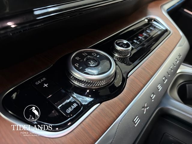 2027 Ford Expedition King Ranch®