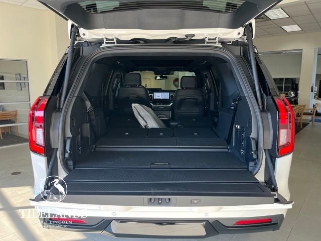 2025 Ford Expedition TREMOR®