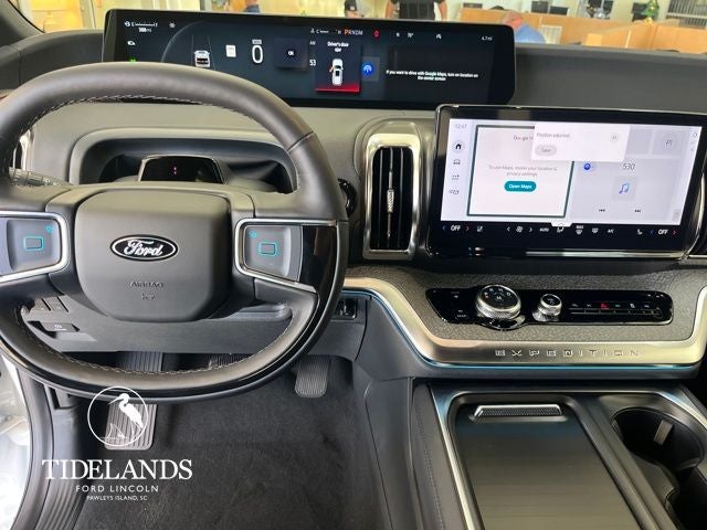 2025 Ford Expedition TREMOR®