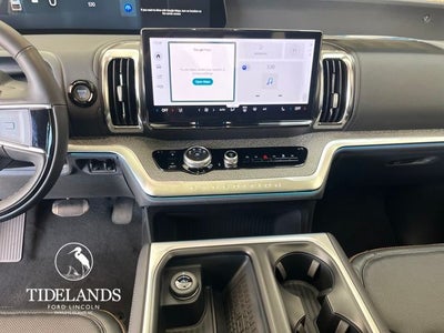 2025 Ford Expedition TREMOR®