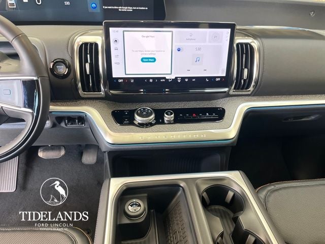 2025 Ford Expedition TREMOR®