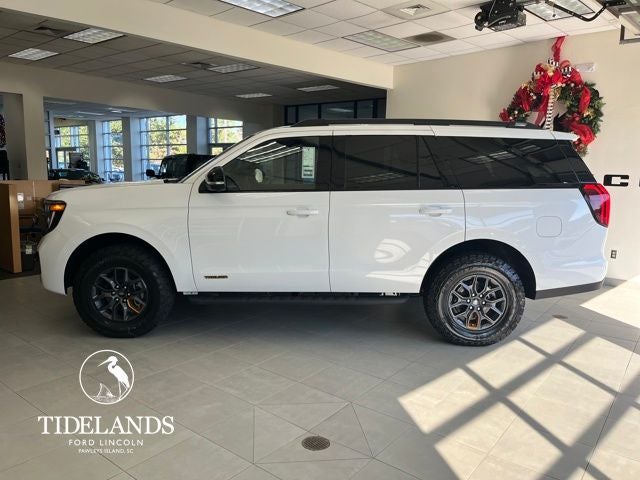 2025 Ford Expedition TREMOR®