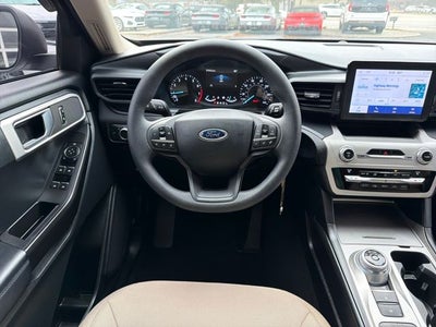 2021 Ford Explorer Base