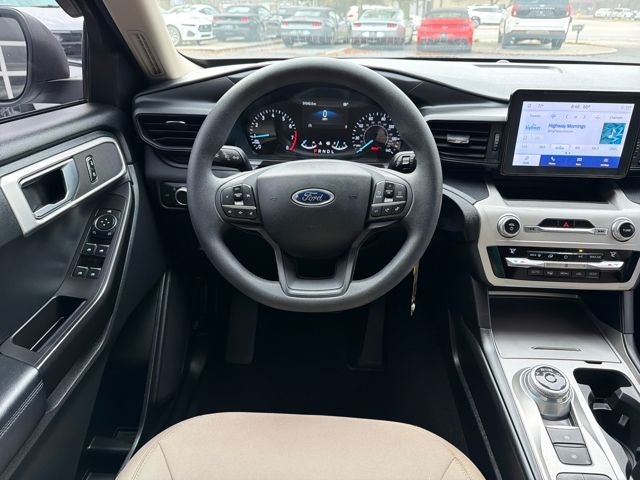 2021 Ford Explorer Base
