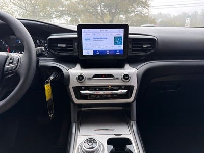 2021 Ford Explorer Base