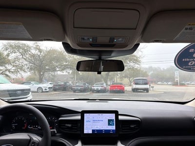 2021 Ford Explorer Base