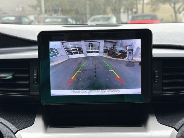 2021 Ford Explorer Base