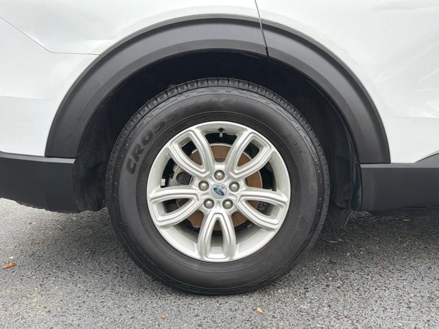 2021 Ford Explorer Base