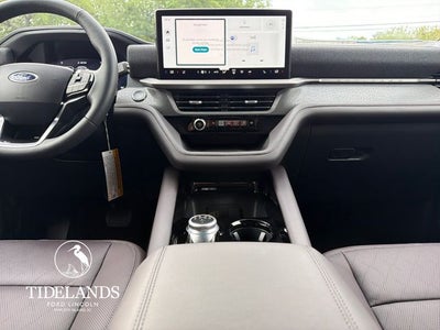 2026 Ford Explorer Platinum™