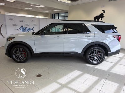 2027 Ford Explorer ST-Line