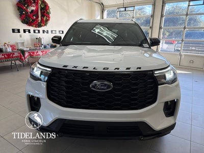 2026 Ford Explorer ST-Line