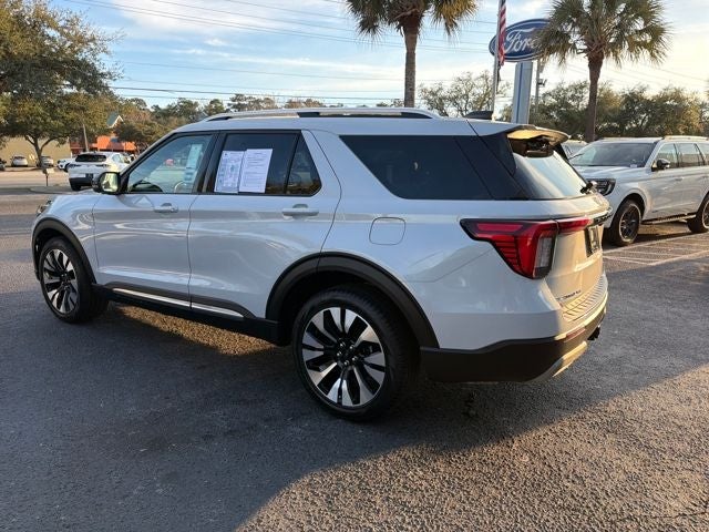 2025 Ford Explorer Platinum