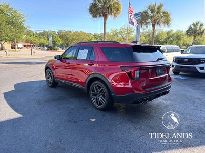 2025 Ford Explorer ST