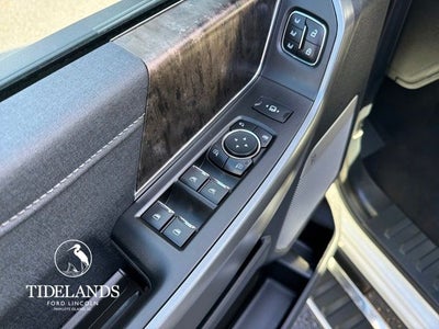 2026 Ford Super Duty F-250® Lariat®