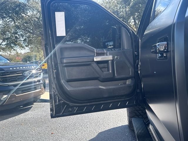 2022 Ford F-250SD Lariat