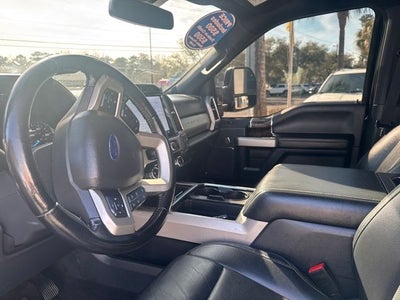 2022 Ford F-250SD Lariat