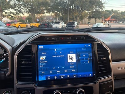 2022 Ford F-250SD Lariat