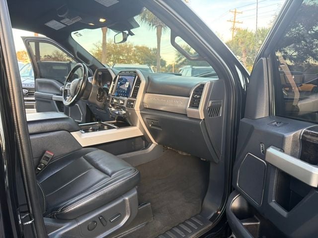 2022 Ford F-250SD Lariat