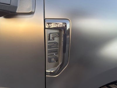 2022 Ford F-250SD Lariat