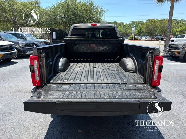 2023 Ford F-350SD Lariat