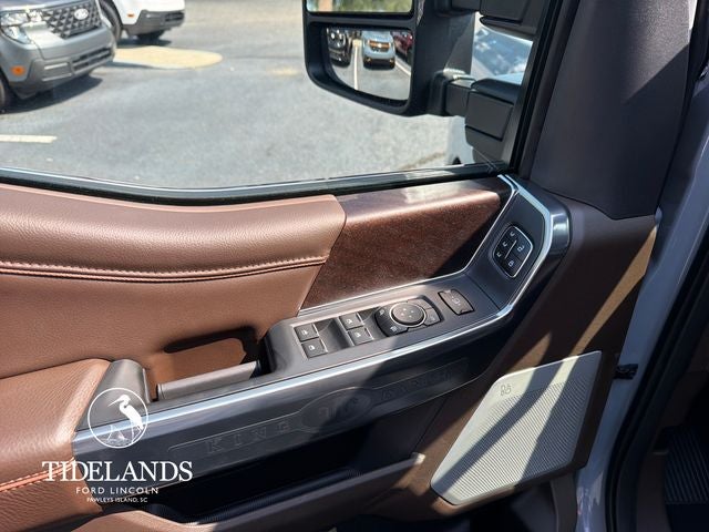 2026 Ford Super Duty F-350® King Ranch®