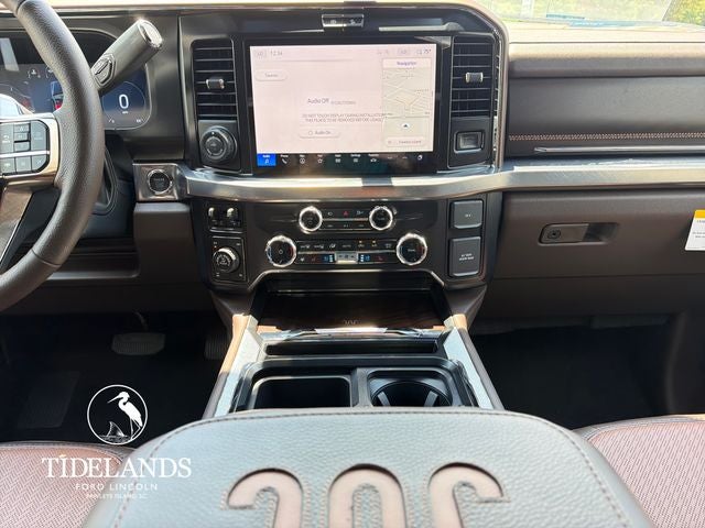 2026 Ford Super Duty F-350® King Ranch®