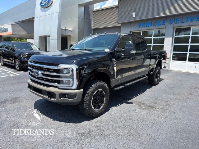 2026 Ford Super Duty F-350® King Ranch®